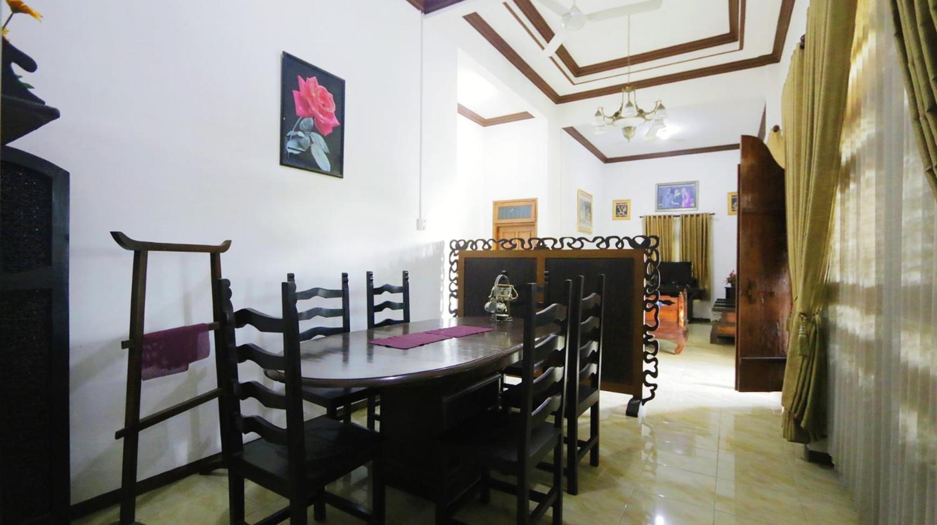 Alista Hotel Bondowoso Bagian luar foto